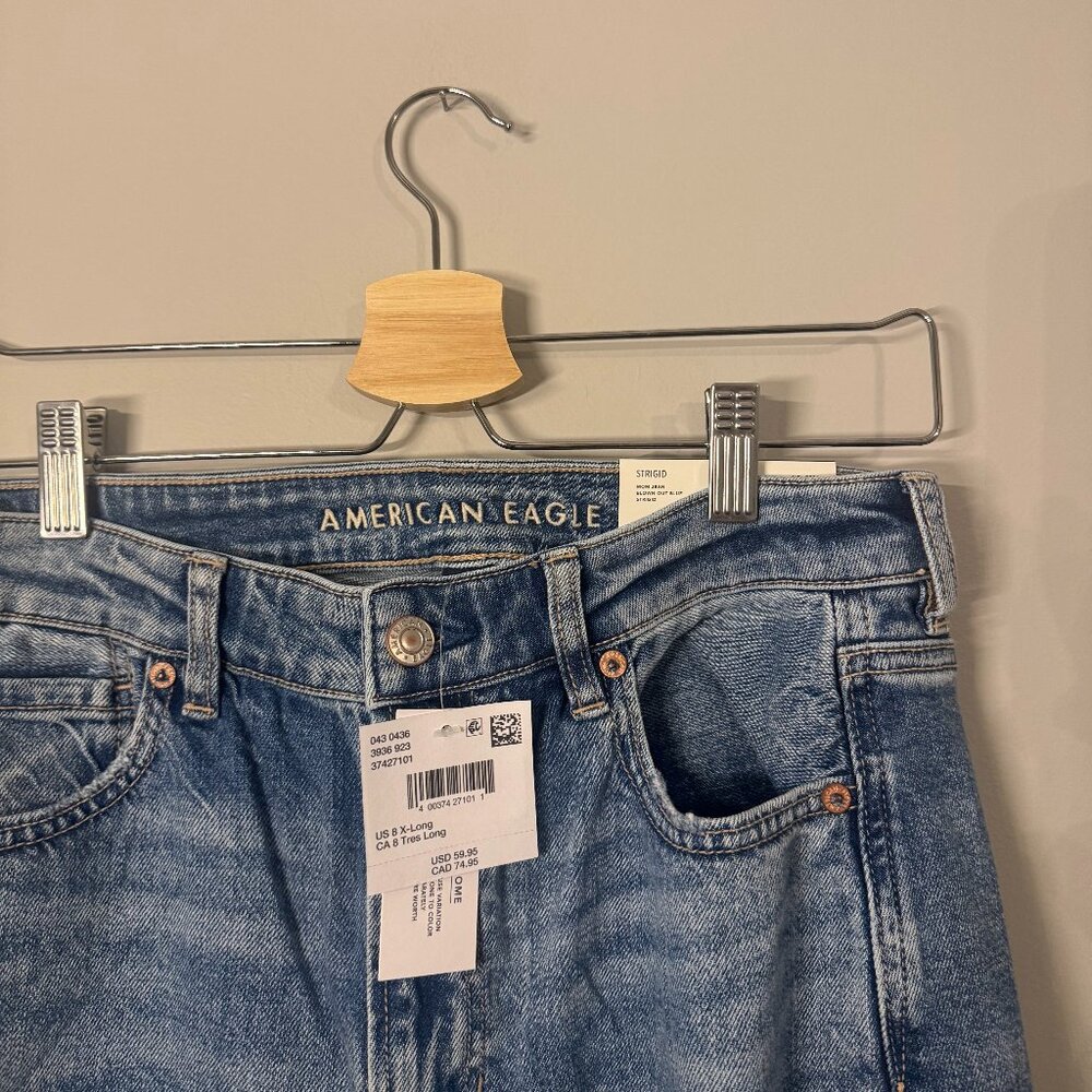 NWT American Eagle Mom Jeans